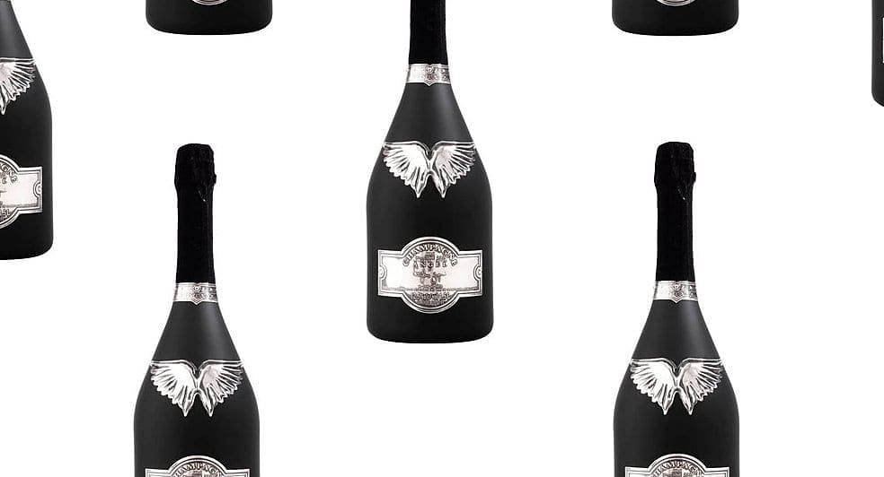 Celebrity Champagnes – Glass Of Bubbly