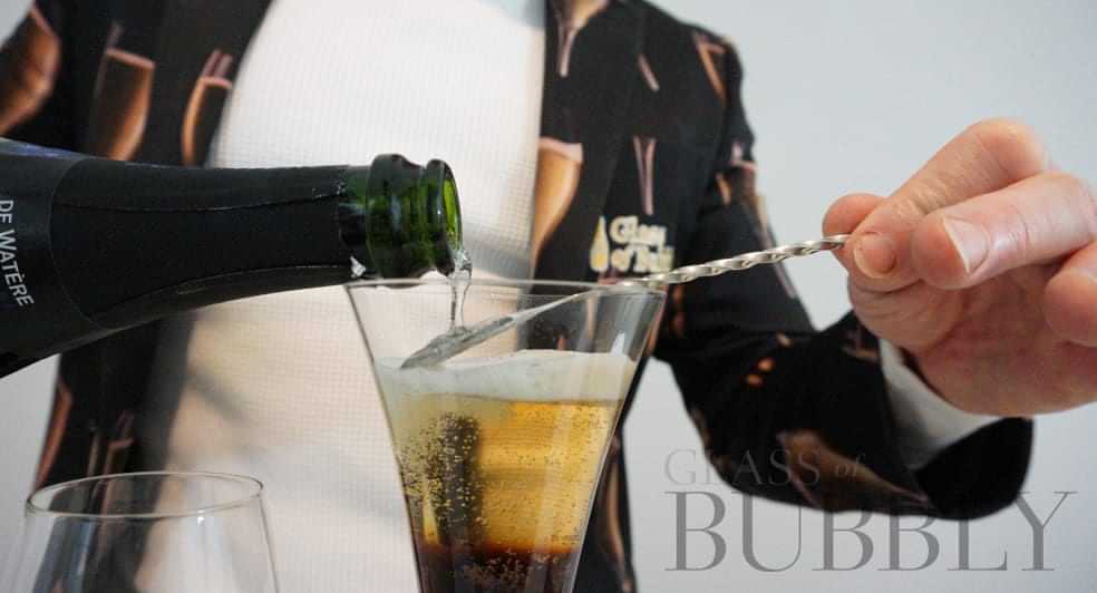 Black Velvet Cocktail – Guinness and Champagne – Glass Of Bubbly