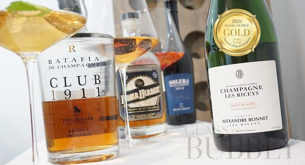 Ratafia and Champagne Cocktails – Glass Of Bubbly